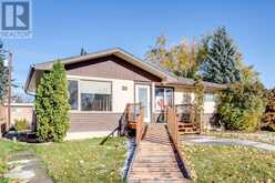 20 Rossburn Crescent SW Calgary