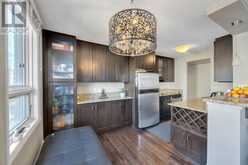 703, 733 14th Avenue SW Calgary