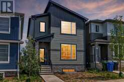 22 Amblehurst Way NW Calgary