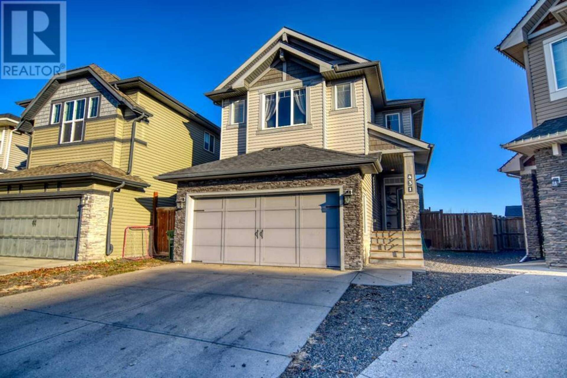 431 Hillcrest Circle SW Airdrie