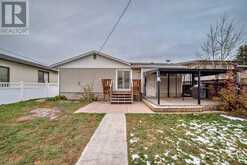 421 1 Avenue SE Airdrie