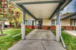 2747 Dovely Park SE Calgary