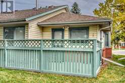 2747 Dovely Park SE Calgary