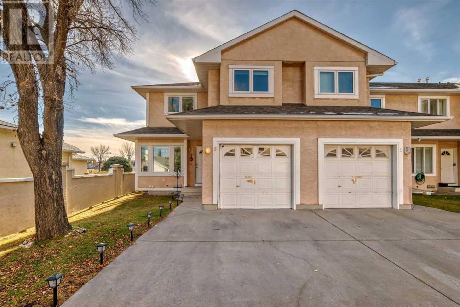 8, 388 Sandarac Drive NW Calgary