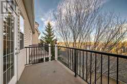 15, 43 Springborough Boulevard SW Calgary