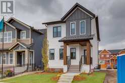 1129 Chinook Gate Bay SW Airdrie