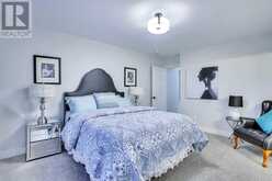 2, 2633 1 Avenue NW Calgary