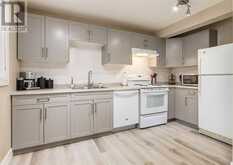 105, 200 Shawnessy Drive SW Calgary