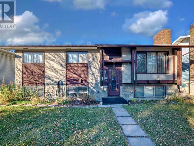 255 Rundleridge Drive NE Calgary