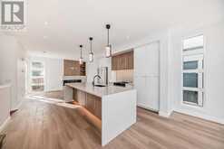 1609 37 ave SW Calgary