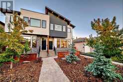 1, 942 38 Street SW Calgary