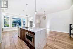 1, 942 38 Street SW Calgary