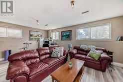 7803 34 Avenue NW Calgary