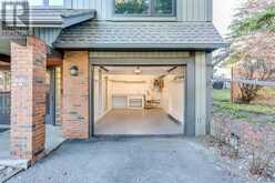 22, 10030 Oakmoor Way SW Calgary