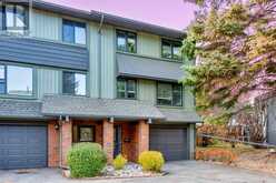 22, 10030 Oakmoor Way SW Calgary