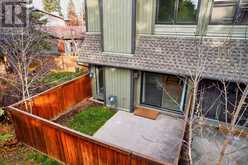 22, 10030 Oakmoor Way SW Calgary