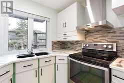 22, 10030 Oakmoor Way SW Calgary