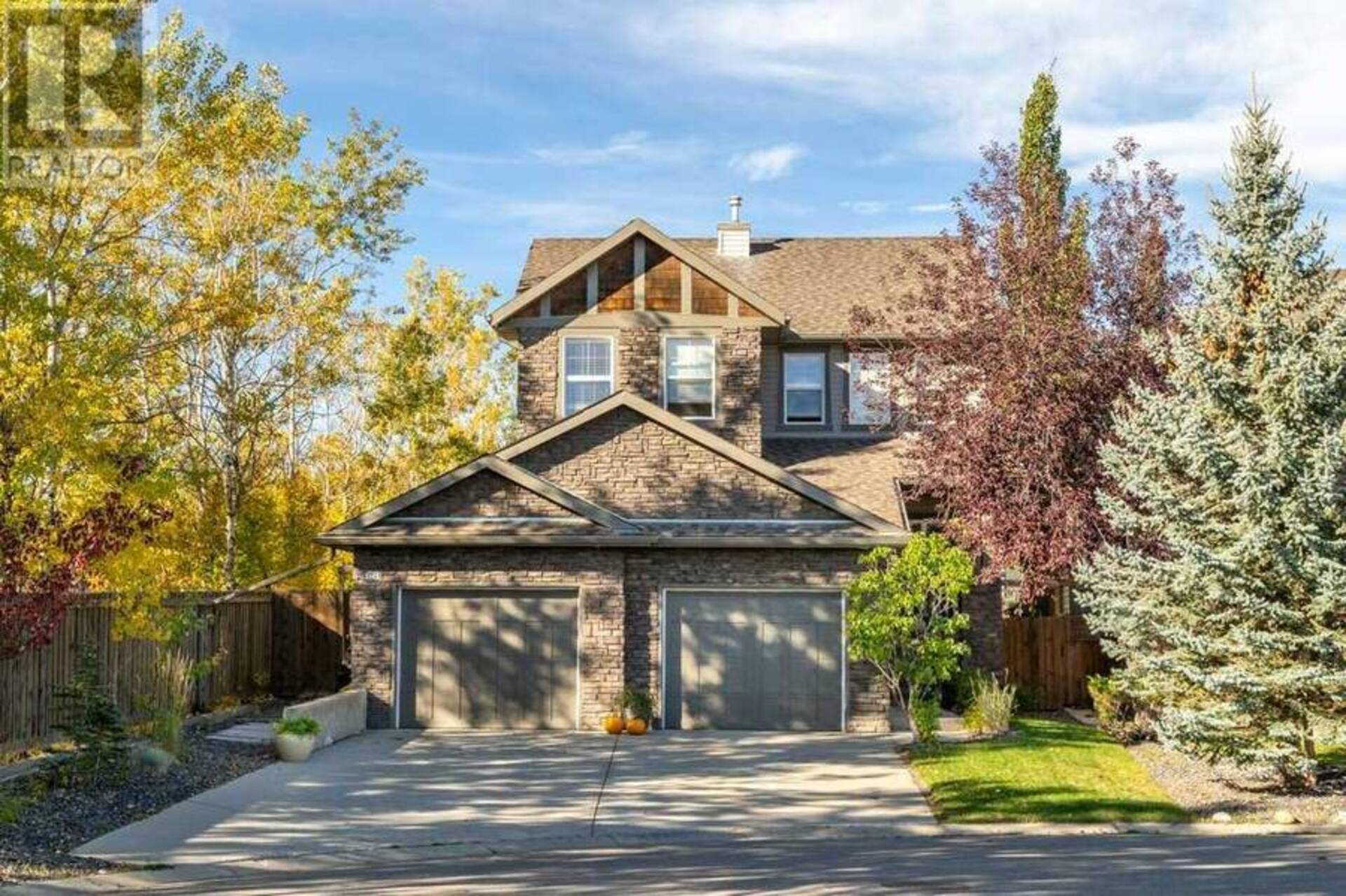 68 Val Gardena Court SW Calgary