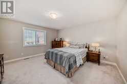 82 Sherwood Road NW Calgary