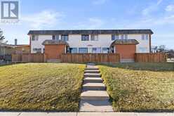 3, 6147 Buckthorn Road NW Calgary