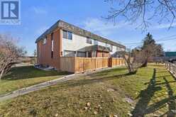 3, 6147 Buckthorn Road NW Calgary