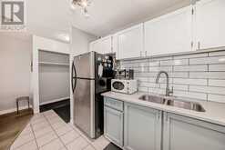 302, 1712 38 Street SE Calgary