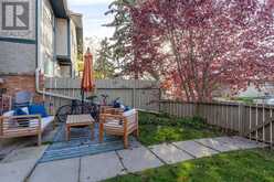 9N, 203 Lynnview Road SE Calgary