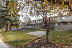 9N, 203 Lynnview Road SE Calgary