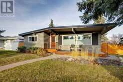 5416 Ladbrooke Drive SW Calgary