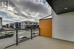 8542 19 Avenue SE Calgary