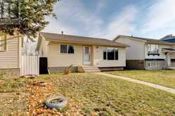 172 Castledale Way NE Calgary