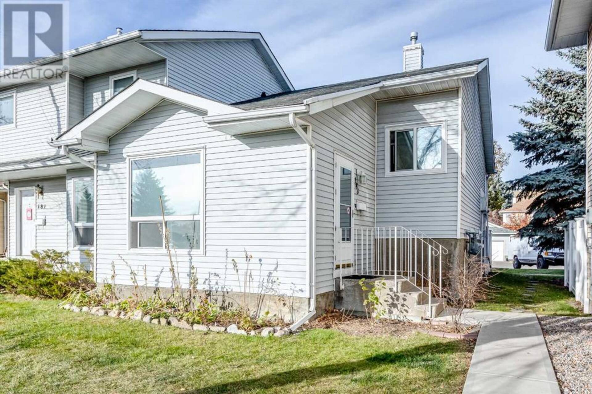 183 Deerfield Drive SE Calgary