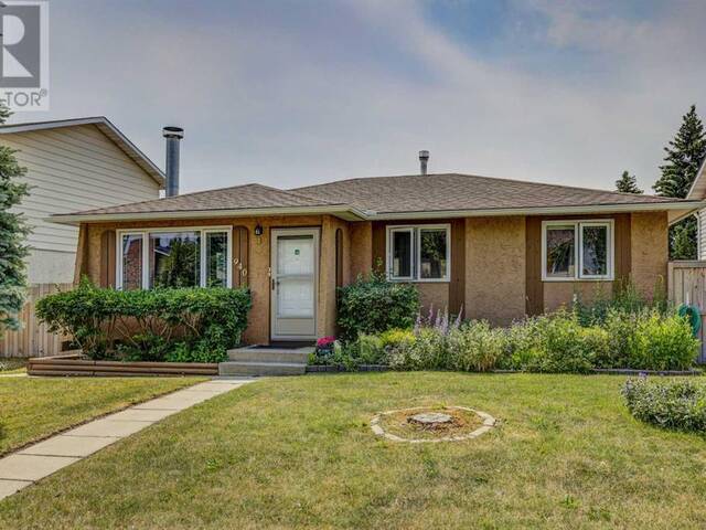 940 Rundlecairn Way NE Calgary Alberta