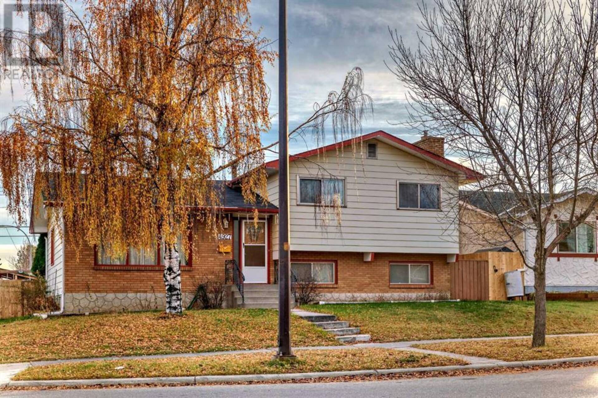 4927 Marlborough Drive NE Calgary