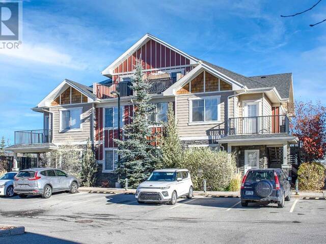 6, 35 West Coach Manor SW Calgary