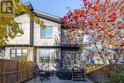 728 36 Street NW Calgary