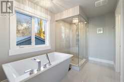 728 36 Street NW Calgary