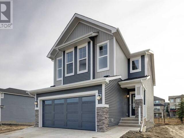 243 Silver Spruce Grove SW Calgary