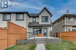 647 Mahogany Boulevard SE Calgary