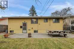 5728 Layzell Road SW Calgary