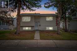 215 Rundlecairn Road NE Calgary