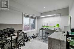 2, 2605 15 Street SW Calgary