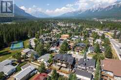 909B 9th Street Canmore