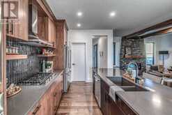 33 Treeline Manor SW Calgary