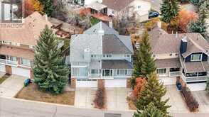 7 Stradwick Place SW Calgary