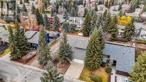 64 Oakmount Way SW Calgary