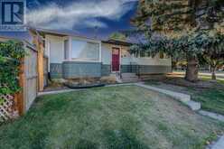 2403 54 Avenue SW Calgary