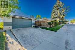 2403 54 Avenue SW Calgary