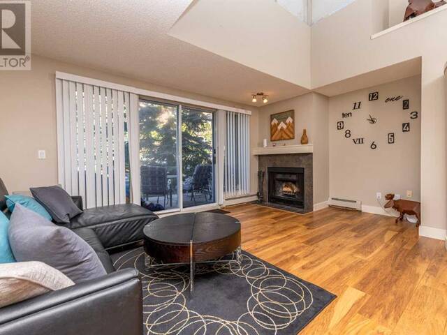 9, 122 Village Heights SW Calgary Alberta