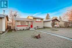 928 Pinecliff Drive NE Calgary